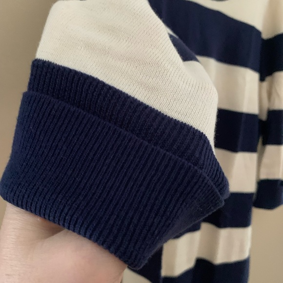 Gap striped crewneck sweater with 3/4 sleeves. Size Xl - Picture 3 of 10